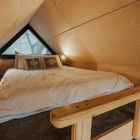 Na Drzewie Ceprowo Alpehytte